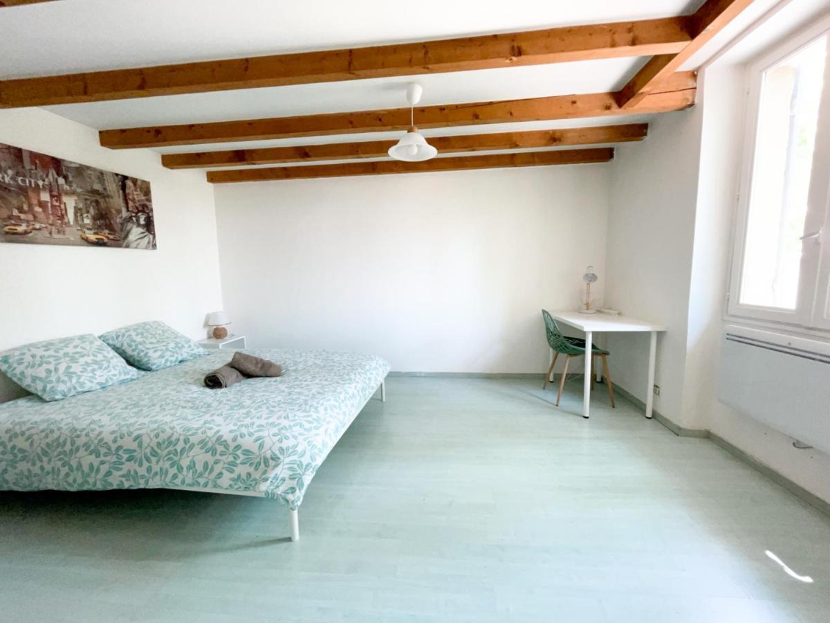 Spacieux Duplex Central Avec Terrasse Tropezienne Salon-de-Provence Extérieur photo